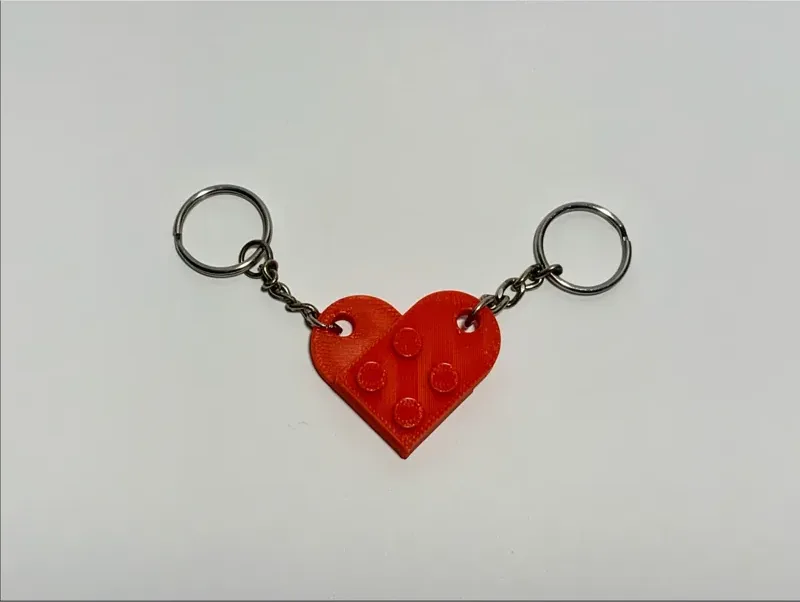 Detachable Block Heart Double Keychain – Red — image 3