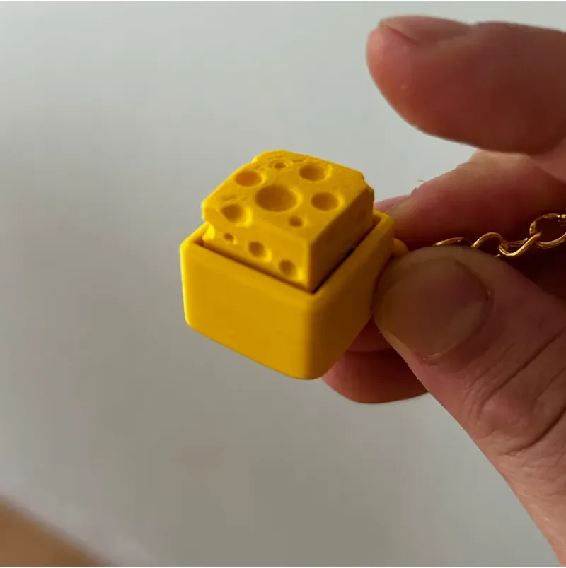 Pressable Cheese Keychain – Yellow — image 3