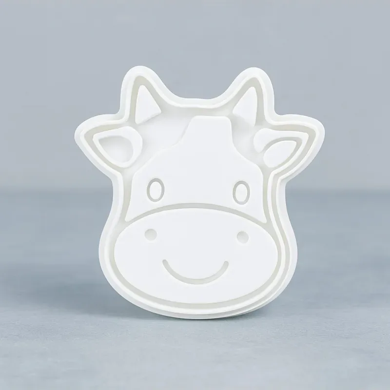 Cow Cookie Cutter — image 3