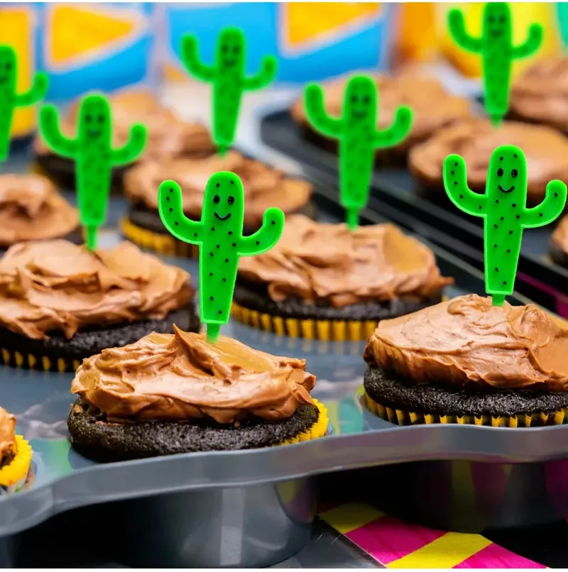 Cactus Cake Topper Stick 10-Piece Set — image 2