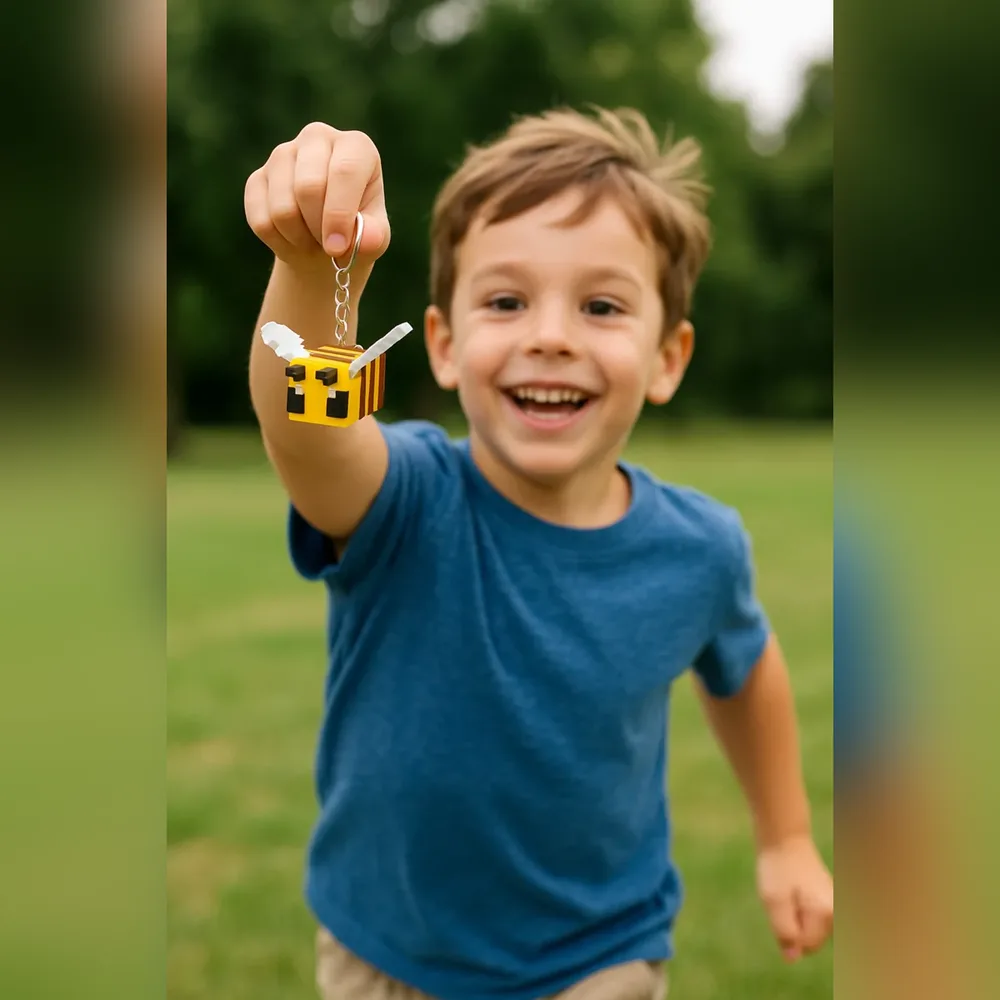Pixel Bee Figure Keychain – Yellow