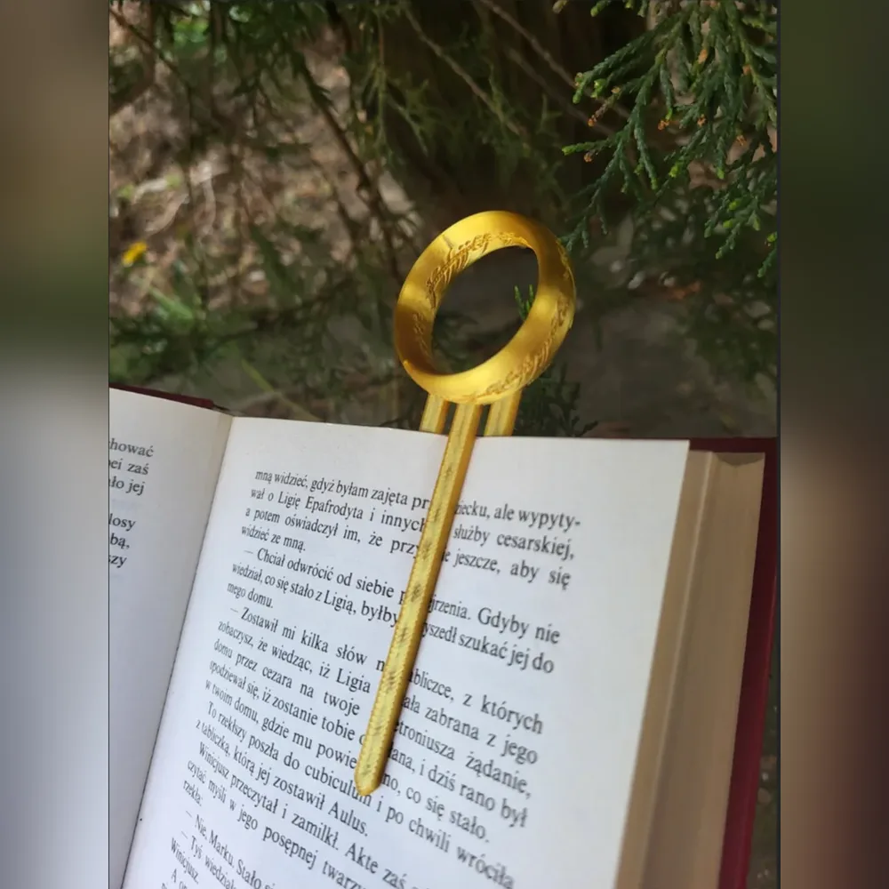 Ring‑Design Bookmark – Gold